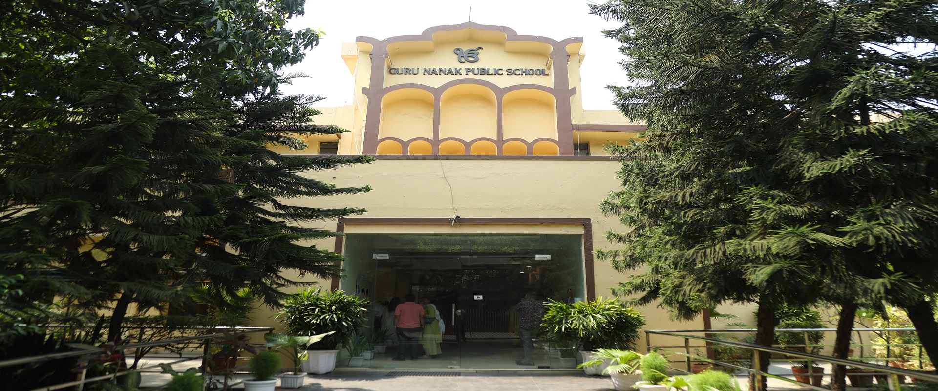 Guru Nanak Public School — Punjabi Bagh campus cover photo