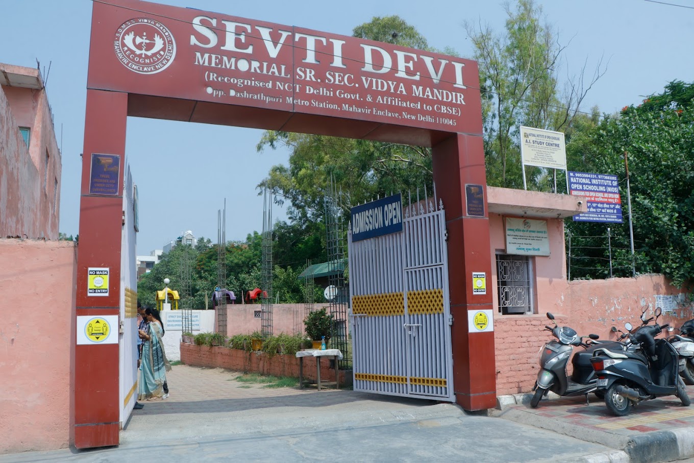 Sevti Devi Memorial Sr. Sec. Vidya Mandir — Mahavir Enclave campus cover photo